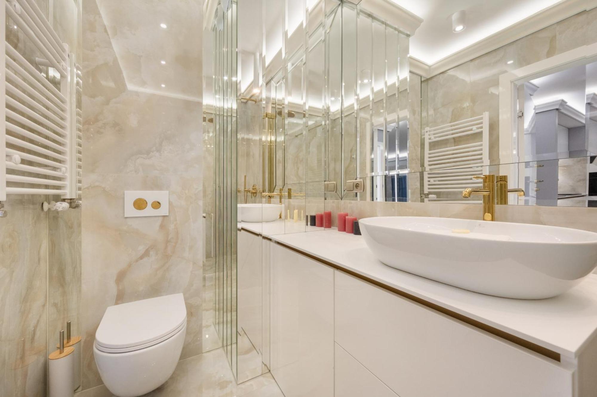 Elegant Apartment With Balcony By The Oder River In Wroclaw By Renters Prestige Luaran gambar